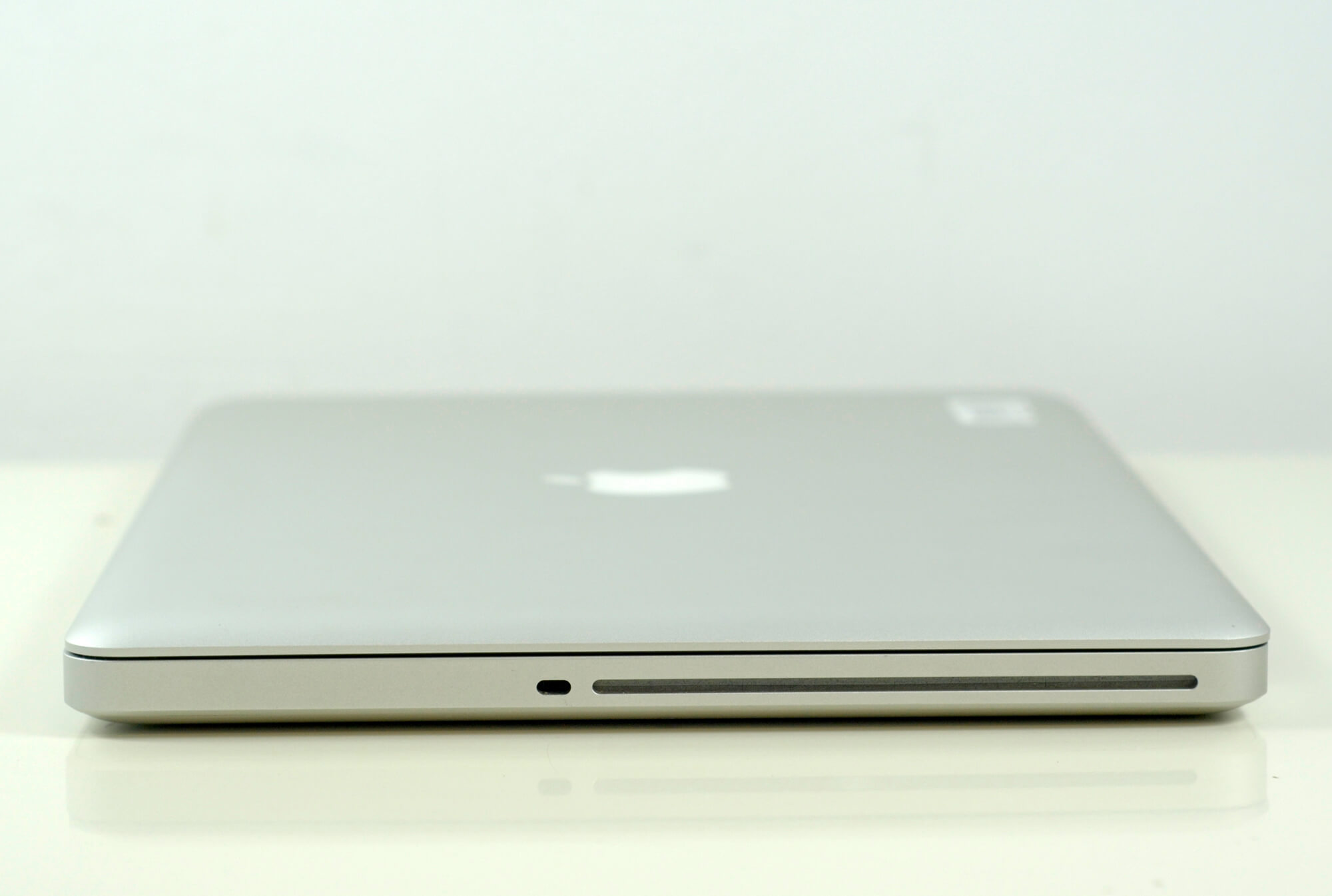 Apple MacBook Pro 2.3 refurbished, i7-3615QM,15 inch, MD103LL/A